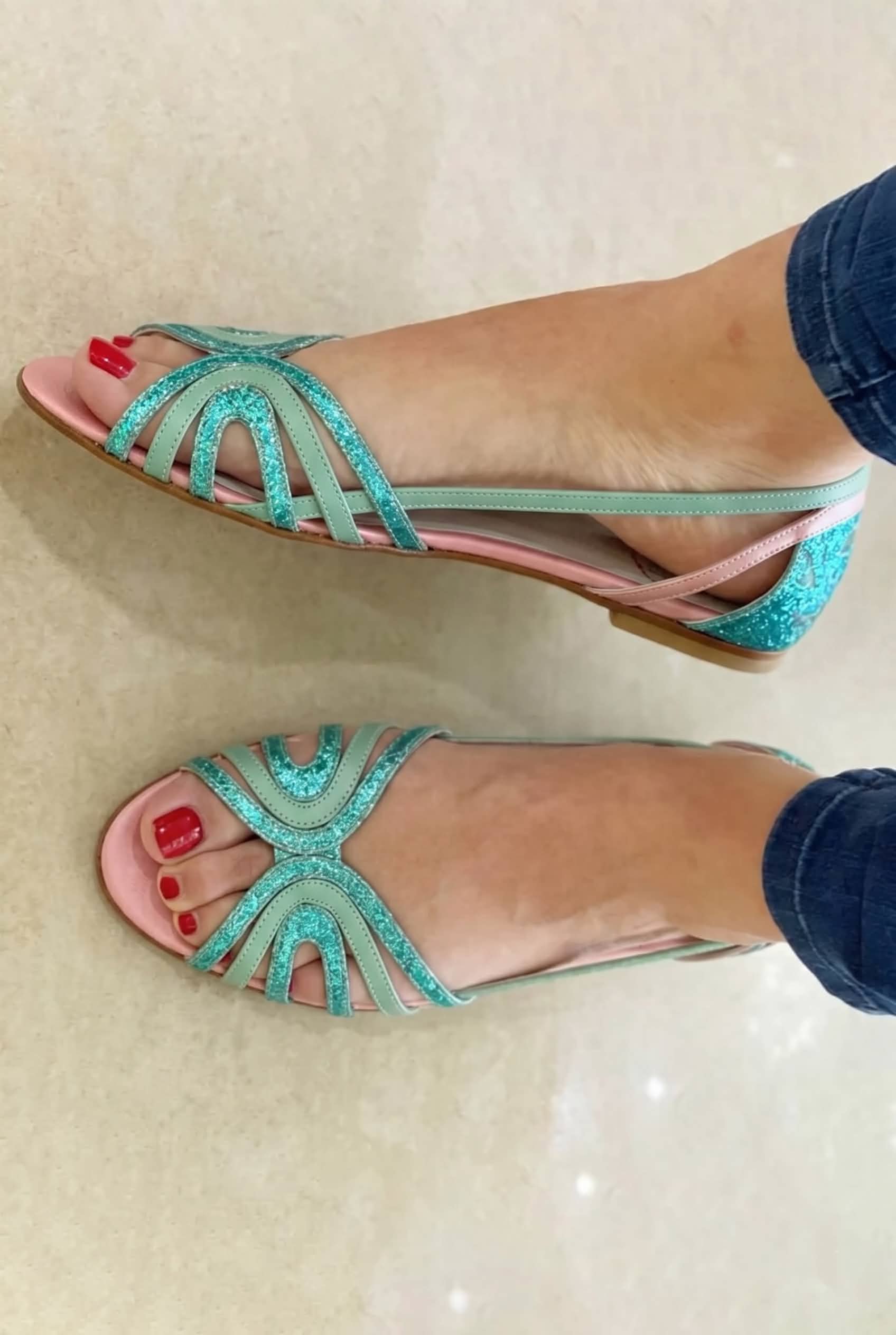 Bluish Green / 43