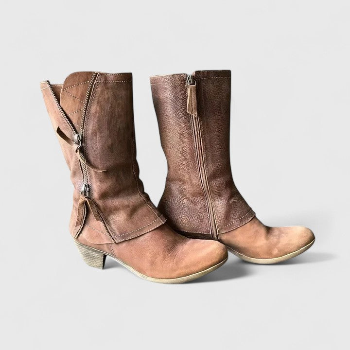 Brown / 13.5
