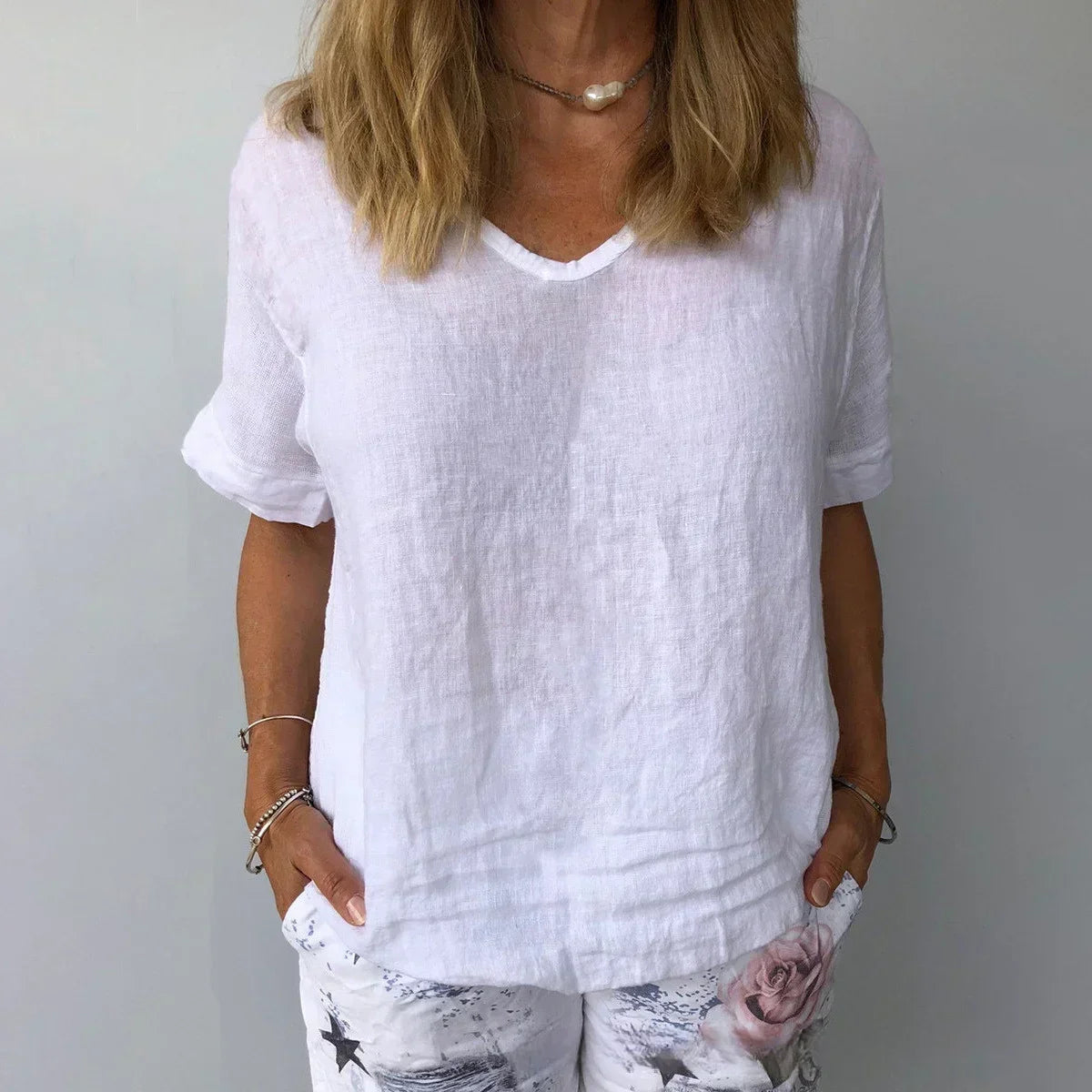 White (Almost sold out) / 3XL